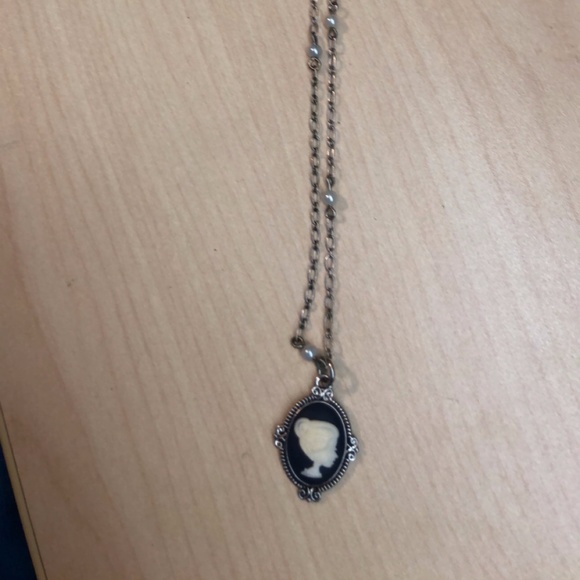 Victorian Style Jewelry set and Coach pendant - Picture 3 of 5